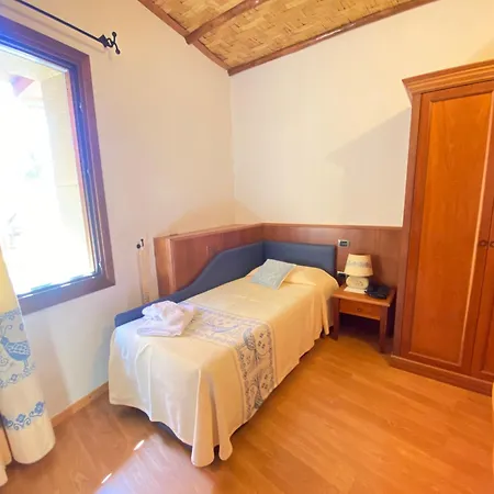 Hotel Villa Canu-2